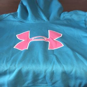Girls under armour sweatshirt